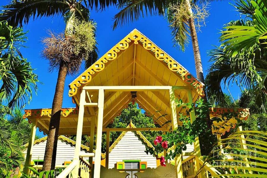 Basseterre: Plantation and Beach Extravaganza - A Four-Hour Introduction to St. Kitts