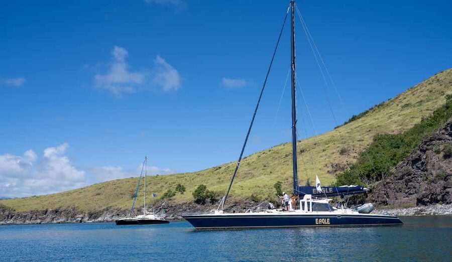 Basseterre: St Kitts 4-hour Catamaran Snorkel Cruise & Lunch - Crew service and the overall mood