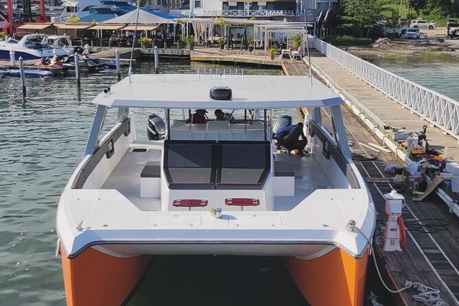 Full Day Luxury Snorkel Charter With Lunch (Minimum 10 Guests) - Key points to know before you book