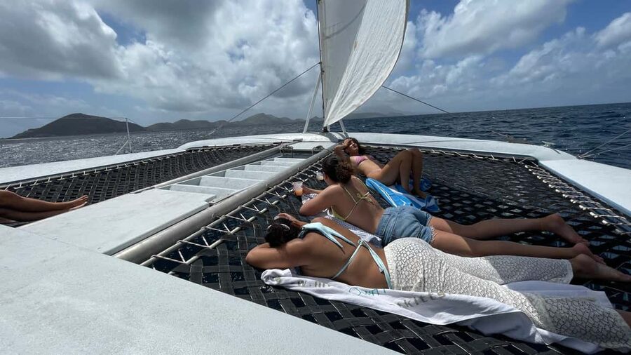 Half Day Sail and Snorkel - Lunch, rum punch, and an easy hour aboard