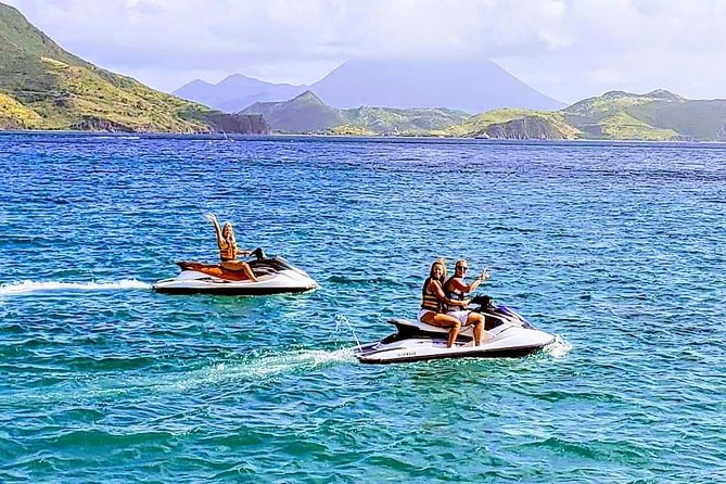 Jet Ski/Waverunner Rental - Riding Cockleshell Bay and Banana Bay