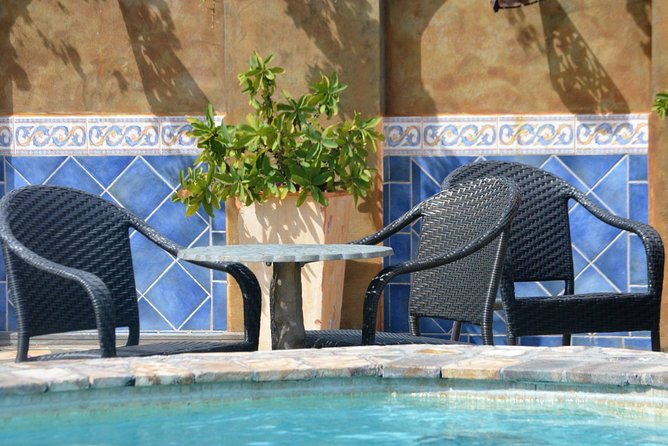 Palms Court Gardens and Restaurant Day Pass - Lunch, drinks, and the day-pass value