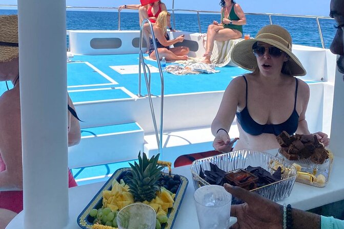 Private Half Day with Waterslide Boat - Is $899 a fair price for six people?