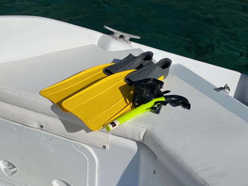 PRIVATE POWER CATAMARAN - The two-hour Nevis stop at Pinny’s Beach