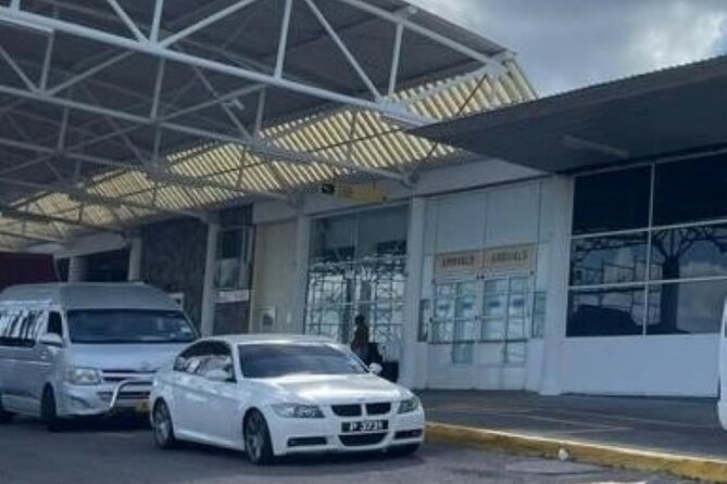 St Kitts & Nevis Airport Roundtrip Transfers - The Nevis Option: Water Taxi and Onward Transport
