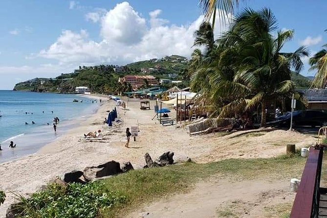 St Kitts Scenic Island Tour For Private Groups - A five-hour introduction to St. Kitts