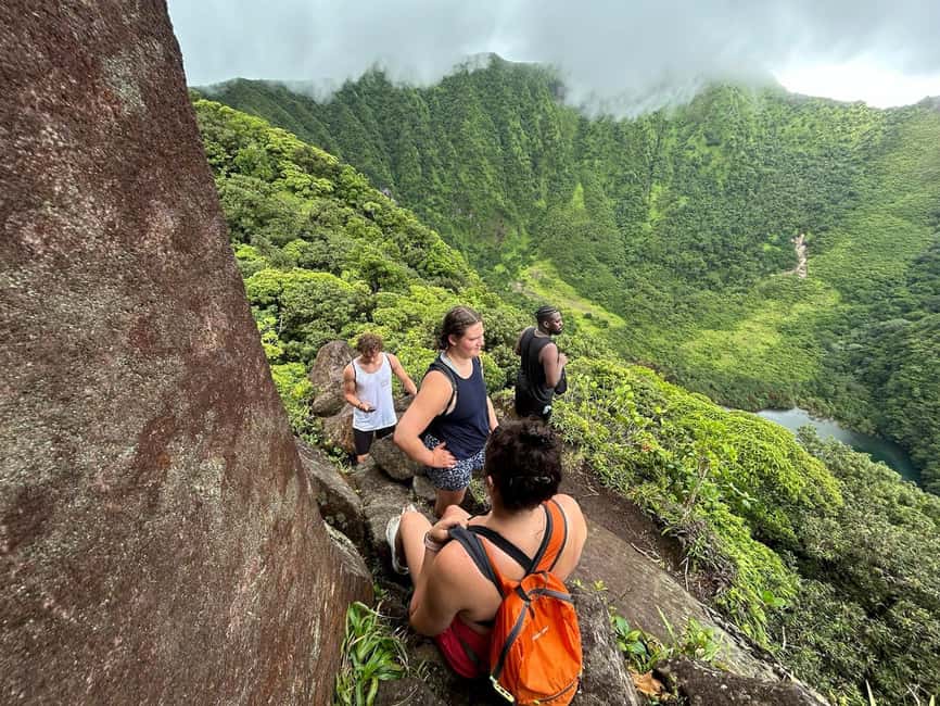 St. Kitts: Volcano Hike to Mt. Liamuiga the Highest Peak - The final climb uses your hands