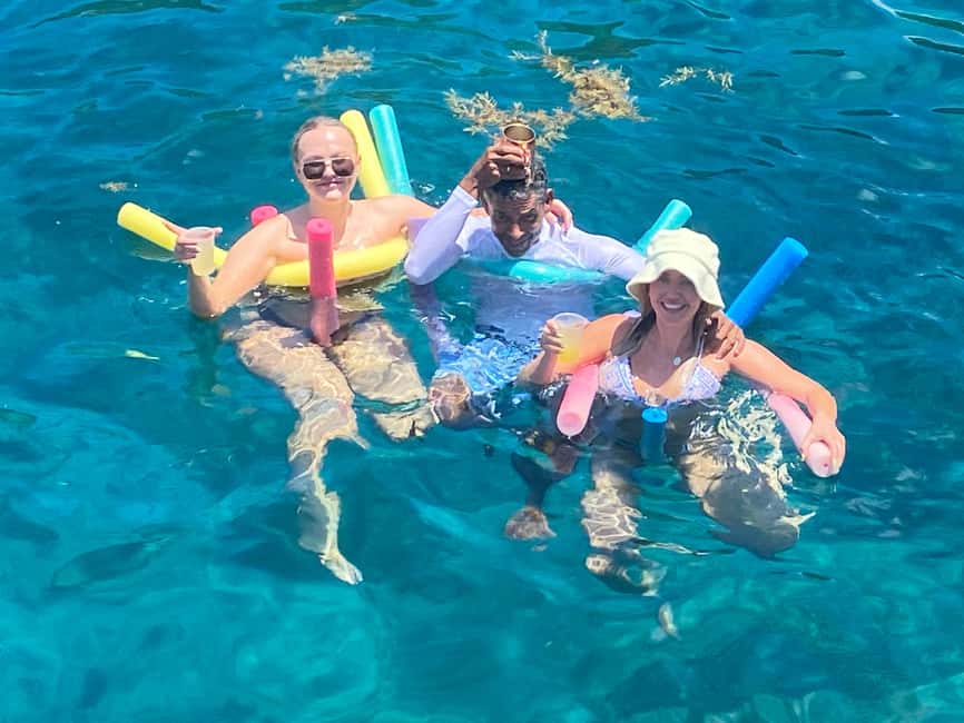 Two Islands One Paradise - Snorkeling in turquoise Caribbean water